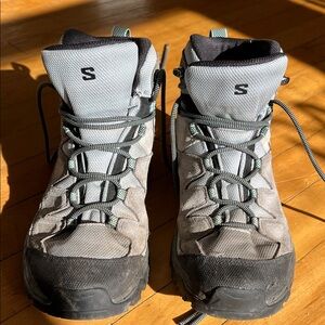 Salomon Women's Hiking Boots - Gray and Black